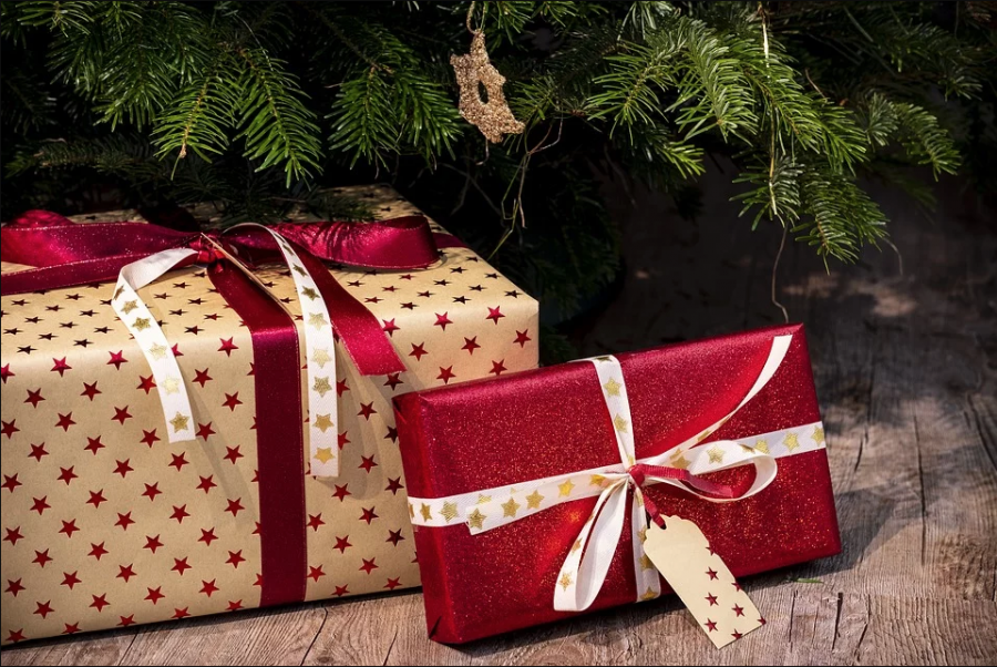 Gift Giving: Tips and Tricks