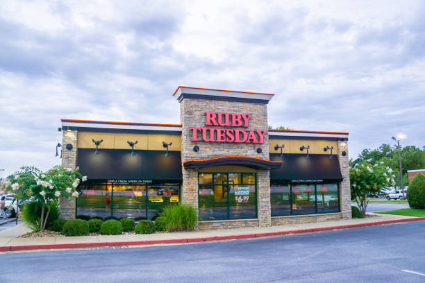 Loganville%2C+GA+-+July+13th+2019%3A+Ruby+Tuesday+store+front+sign+-+American+franchise+-+location+located+in+Georgia+off+of+highway+78.+Chain+restaurant+offers+full+all+you+can+eat+salad+bar.